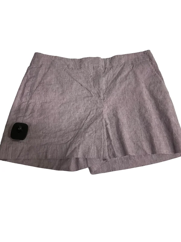 women's everyday shortsLavender Shorts Theory, Size 6